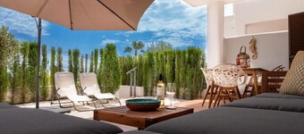 Casa Mira - Two Bedroom Apartment, Sleeps 6