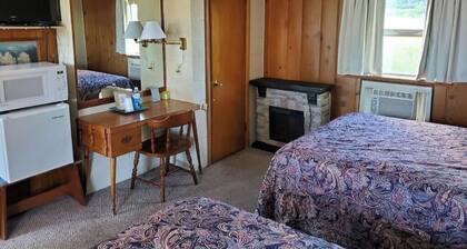 Economy Double Room, 2 Double Beds #13