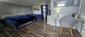 Deluxe Double Room, 2 Queen Beds #18