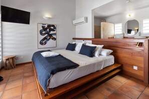 3 bedrooms, iron/ironing board, free WiFi, bed sheets - Villa Maravistah - Three Bedroom Villa, Sleeps 6 (Saint-François)