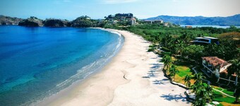 ExpStay 11 in Playa Flamingo