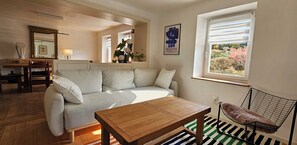 Living area - Le Clos d'Yvette - Peace, comfort and nature in Moselle (Vasperviller)