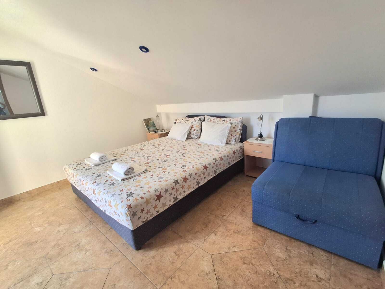 Comfort Apartment, Balcony, Partial Sea View