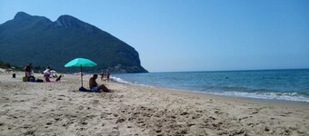 Wonderful place to relax and take in nature with excellent views of mountains