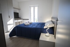 1 bedroom, iron/ironing board, WiFi
