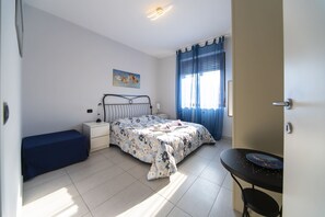 1 Schlafzimmer, Bügeleisen/Bügelbrett, WLAN