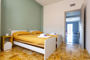 2 chambres, fer et planche à repasser, Wi-Fi