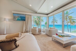 8 bedrooms, in-room safe, iron/ironing board, travel cot