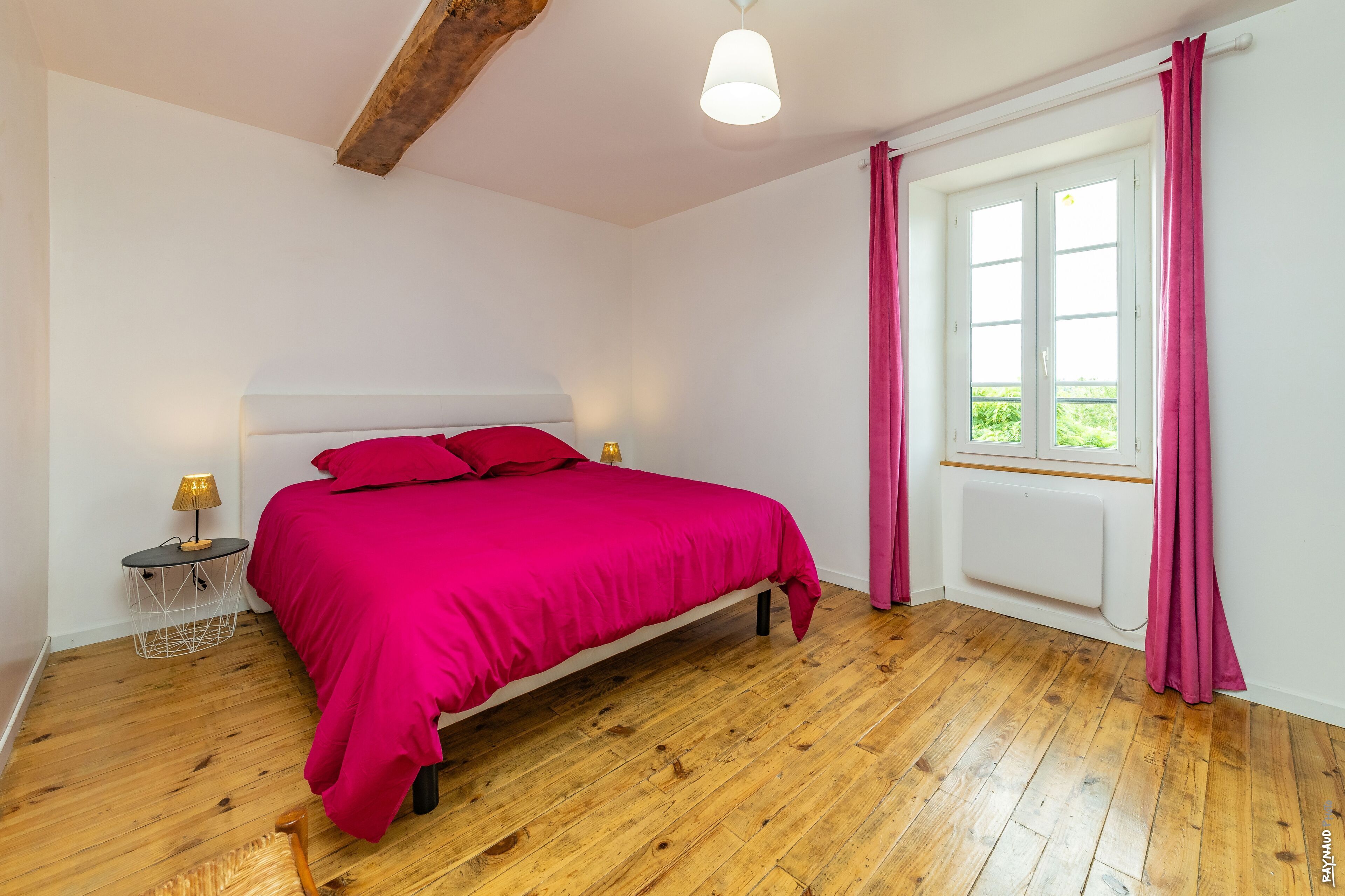 4 slaapkamers, een strijkplank/strijkijzer, gratis wifi