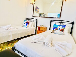 Iron/ironing board, free WiFi, bed sheets