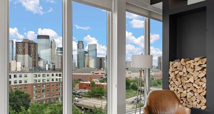 Stylish 1B in DT Minneapolis, Minutes to Minneapolis Convention Center & US Bank