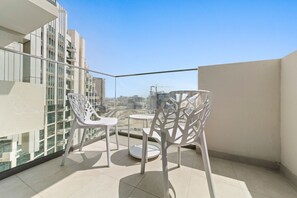 Superior Studio Suite, Pool View | Terrace/patio - Lux BnB Farhad Azizi- Al Jaddaf (Dubai)