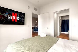 1 chambre, fer et planche à repasser, Wi-Fi gratuit, draps fournis