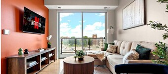 Stylish 1B in DT Minneapolis, Minutes to Minneapolis Convention Center & US Bank