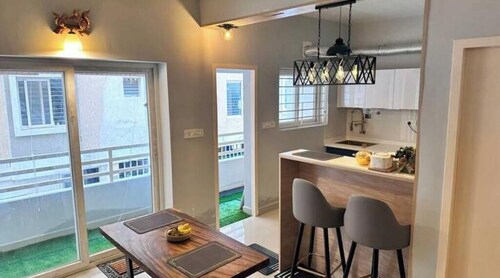 Stylish 2 BHK Apartment - Walk to the Beach Near Boat House  – ECR Bliss