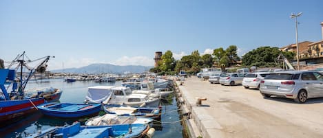 Marina