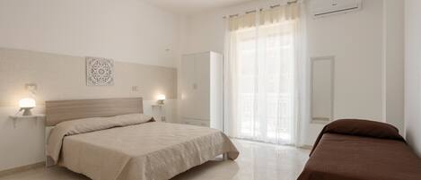 4 Schlafzimmer, Bügeleisen/Bügelbrett, WLAN, Bettwäsche