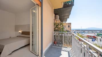 4 Schlafzimmer, Bügeleisen/Bügelbrett, WLAN, Bettwäsche