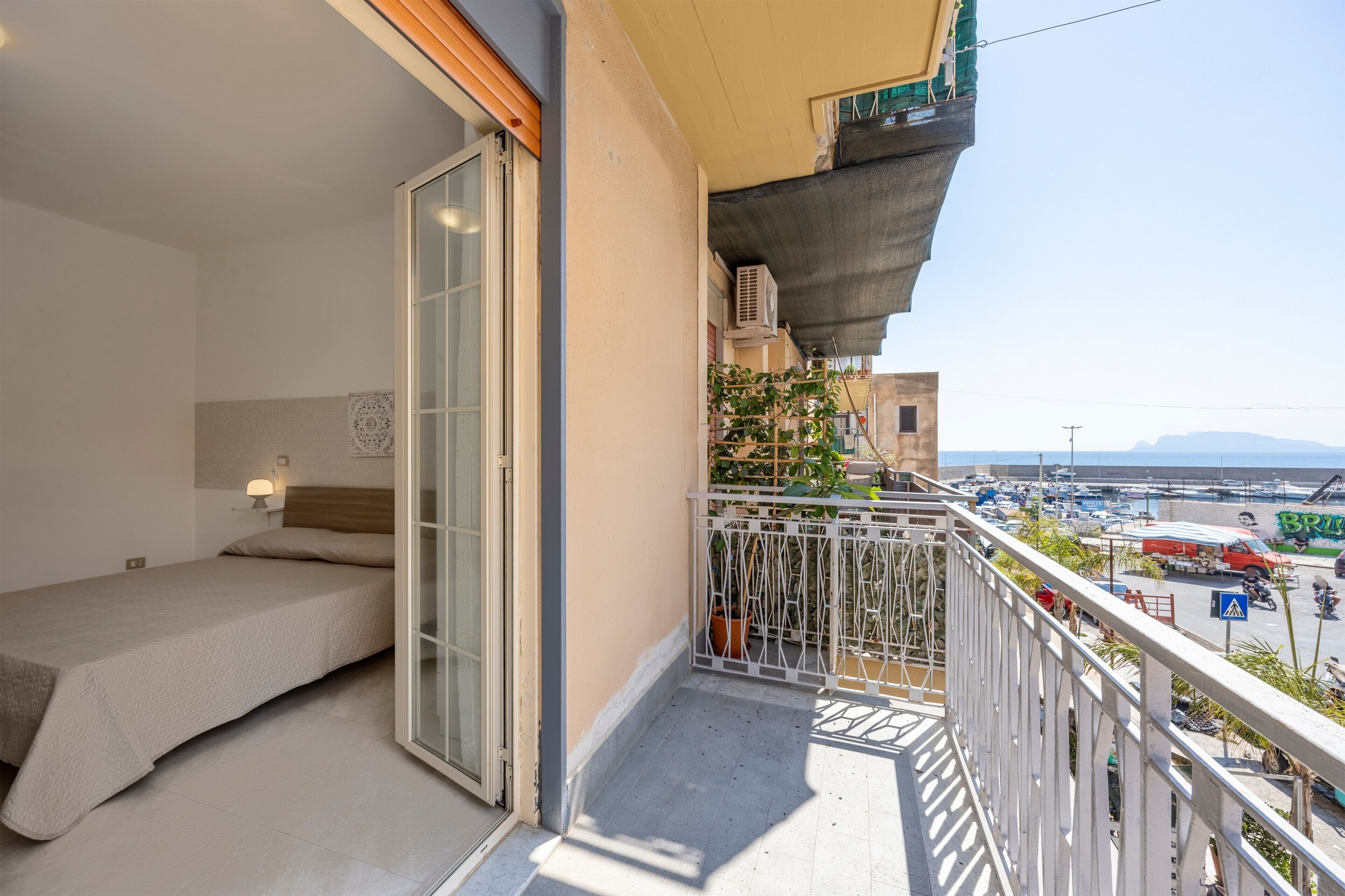 4 camere, ferro/asse da stiro, Wi-Fi, lenzuola