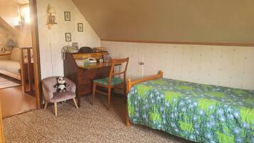 Maison, 3 chambres, balcon, vue jardin | 4 chambres