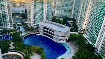 Departamento, 1 habitación, con acceso para personas discapacitadas, balcón | Alberca | Alberca al aire libre