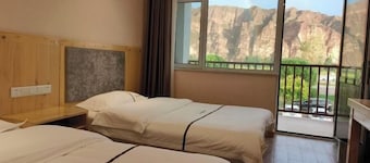 Heyue Hotel