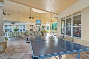 Dining - Disney Retreat w/ Wizard & Galaxy Rooms (Kissimmee)