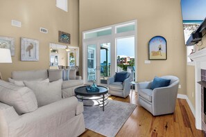 Smart TV - 👨👩👧👦Family Getaway | Boca Key w/ Beach Access + Backyard Fun🔥 (Navarre)