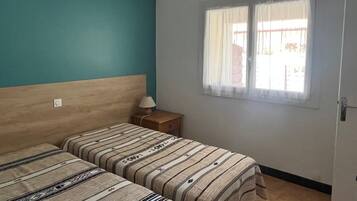 1 chambre, fer et planche Ă repasser, Wi-Fi