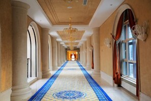 Interior - Harbin Sun Island Garden Hotel (Ice and Snow World) (Harbin)