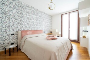 1 Schlafzimmer, Schreibtisch, Bügeleisen/Bügelbrett, WLAN