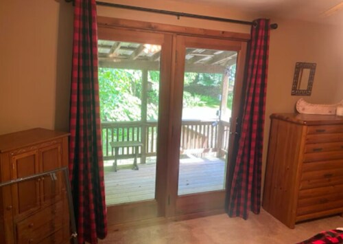 Marvelous 3-bedroom chalet in Old Forge
