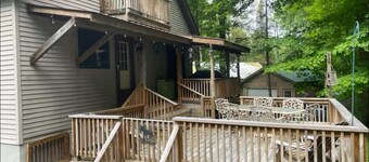 Marvelous 3-bedroom chalet in Old Forge