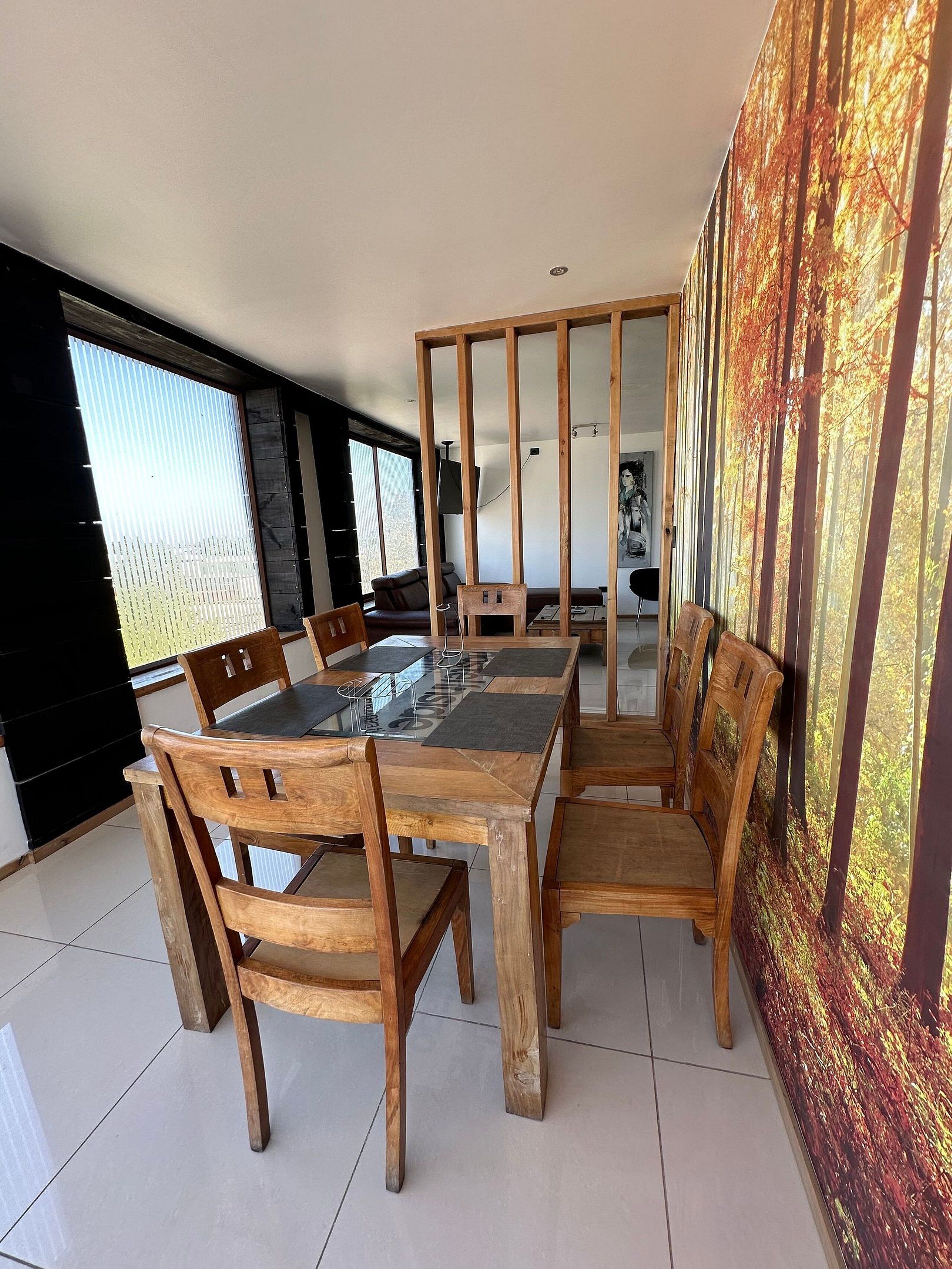 Family Apartment | Dining