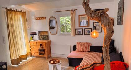 A real favorite! New house 300m from the port and beach