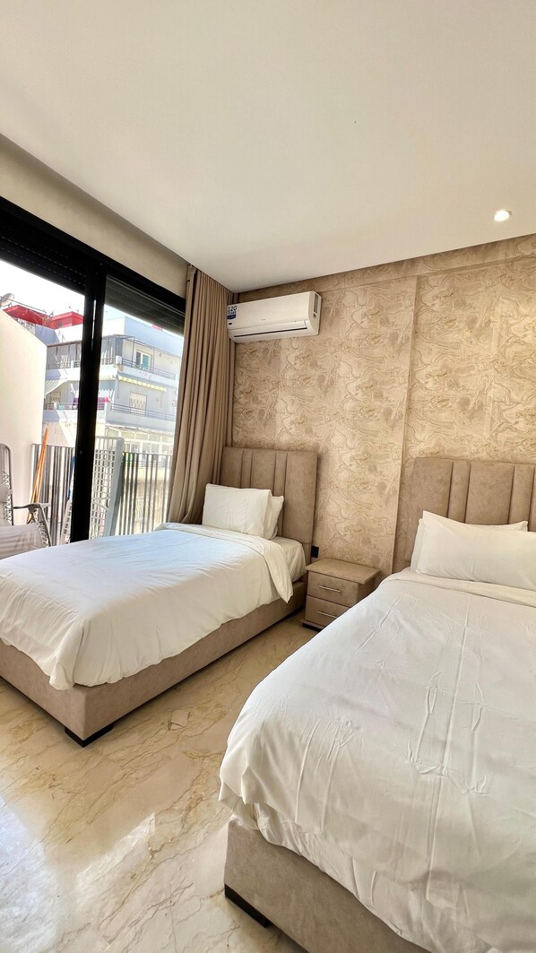 2 bedrooms, iron/ironing board, WiFi, bed sheets