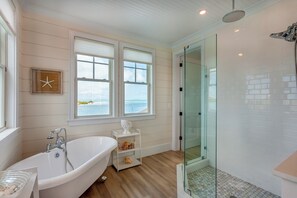 Premium Villa, 3 Bedrooms, Balcony, Ocean View | Bathroom | Shower, rainfall showerhead, free toiletries, hair dryer