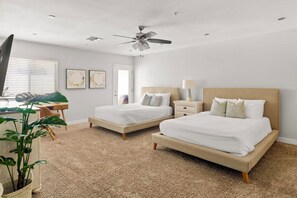 4 quartos, escrivaninha, ferros/tábuas de passar roupa, Wi-Fi