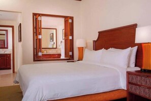 In-room safe, iron/ironing board, free WiFi, bed sheets