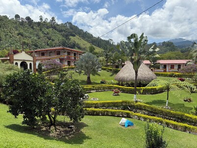 Hosteria El Paraiso 