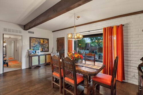 Walk to Tubac Golf Resort & Spa. Charming Tubac Villa- 2 BR, Wi-Fi, and AC