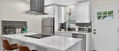 Fridge, microwave, oven, dishwasher