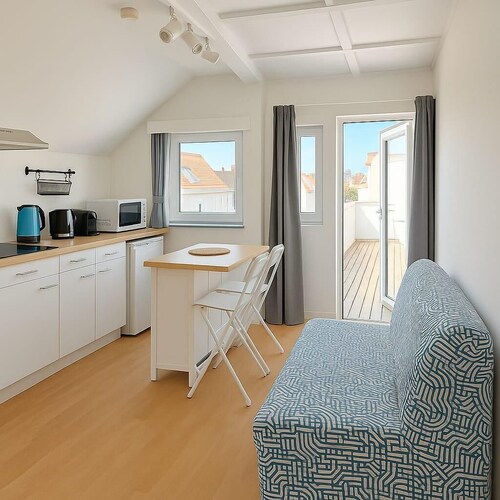 Stylish apartment with rooftop in vibrant Ixelles