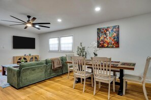 Dining - Vibrant Fiesta-Style Retreat (San Antonio)