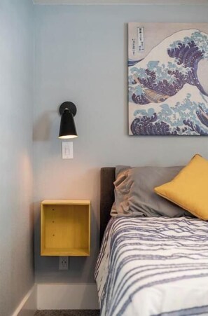 3 chambres, fer et planche à repasser, Wi-Fi, draps fournis