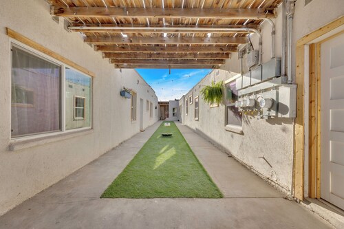 Easy access~freeway~downtown~Mexico~king bed~star on Mountain View