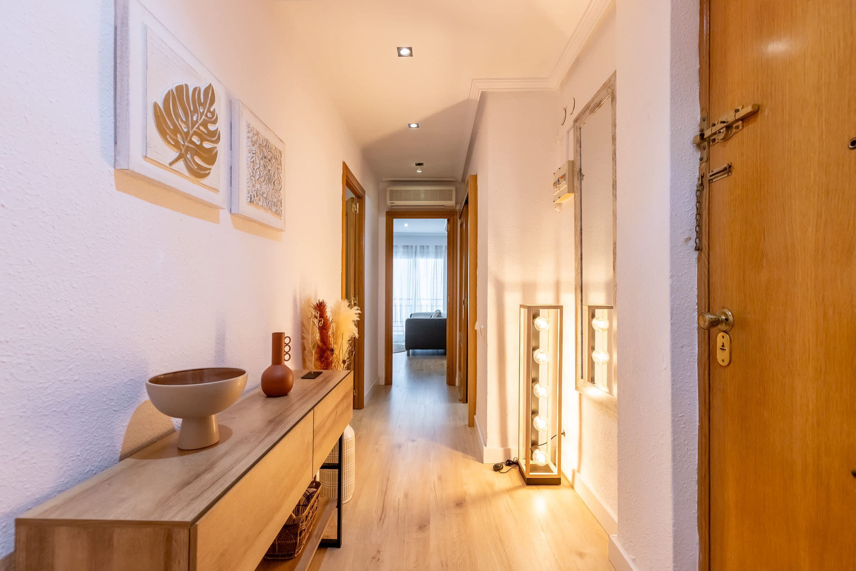 3 bedrooms, Internet