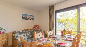 Dining - 150m from resort center, floor -1, terrace, 37m², Aussois (Aussois)