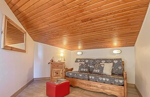 TV - 10m from ski slopes, Ground floor, terrace, ski locker, 27m², Aussois (Aussois)