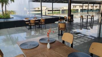 Restaurante al aire libre